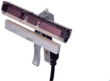 シール長210 mm：片側加熱式モデル頭部の写真