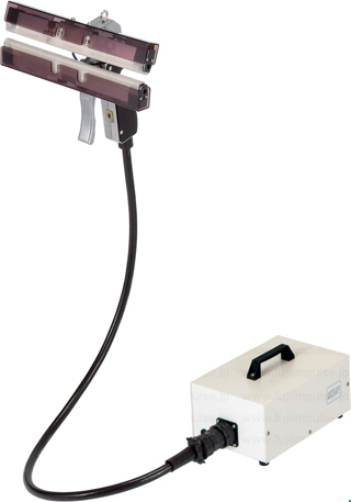 シール長210 mm：上下加熱式モデルの写真