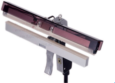 シール長310 mm：モデル頭部の写真