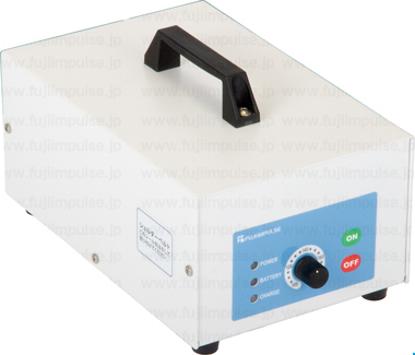 制御ボックス；コントロールパネル側の写真