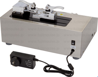 PTT-100のチャック部拡大写真2